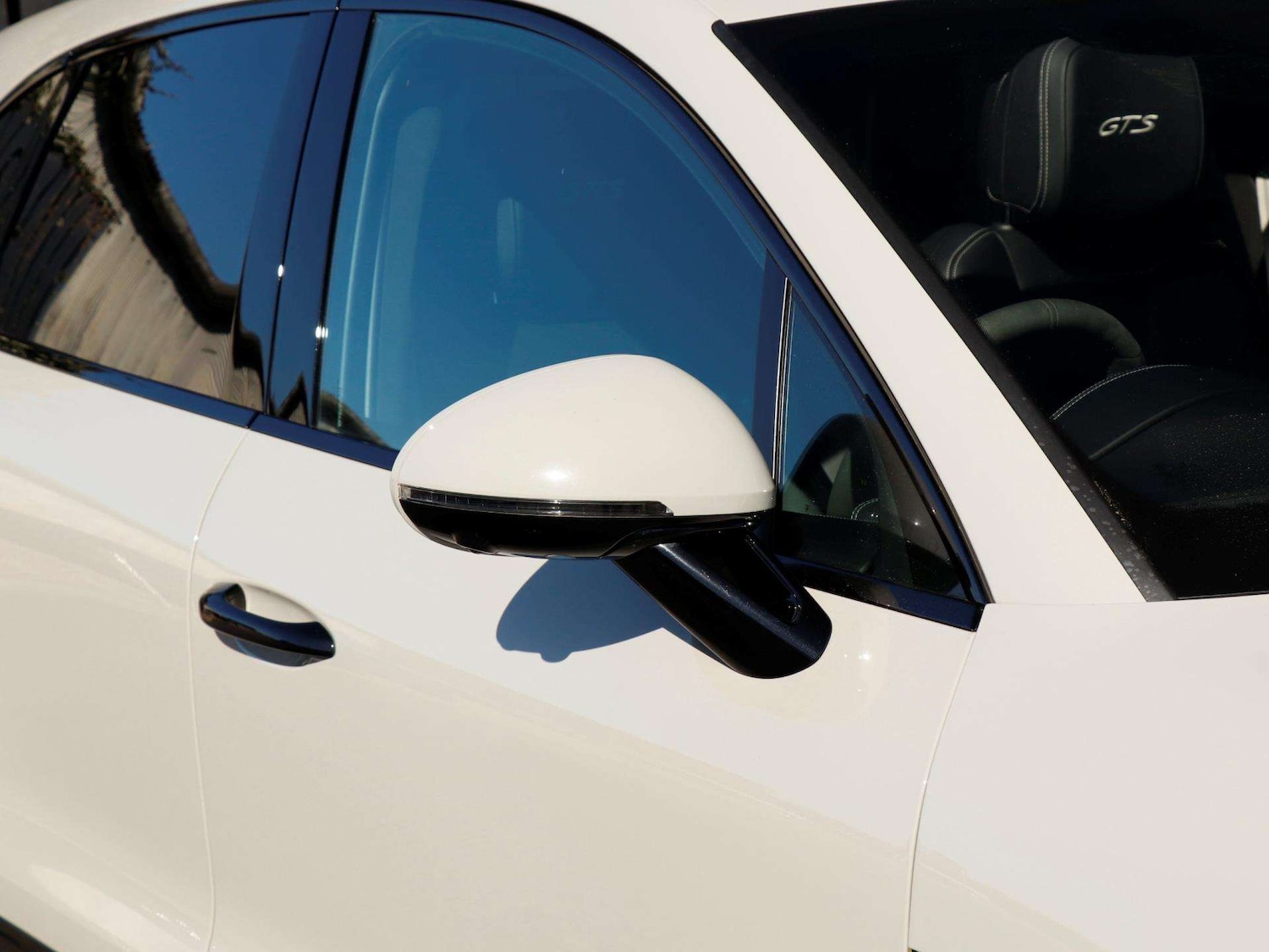 Used Porsche Macan 2023 for sale - 78161476: Photo 35