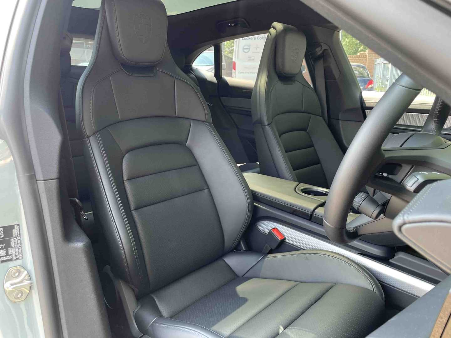 Used Porsche Taycan 2024 for sale - 76540890: Photo 26