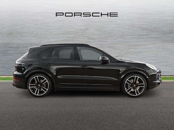 Used Porsche Cayenne 2022 for sale - 78550961: Photo