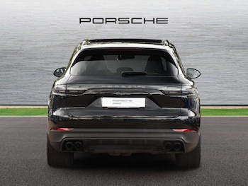 Used Porsche Cayenne 2022 for sale - 78550961: Photo