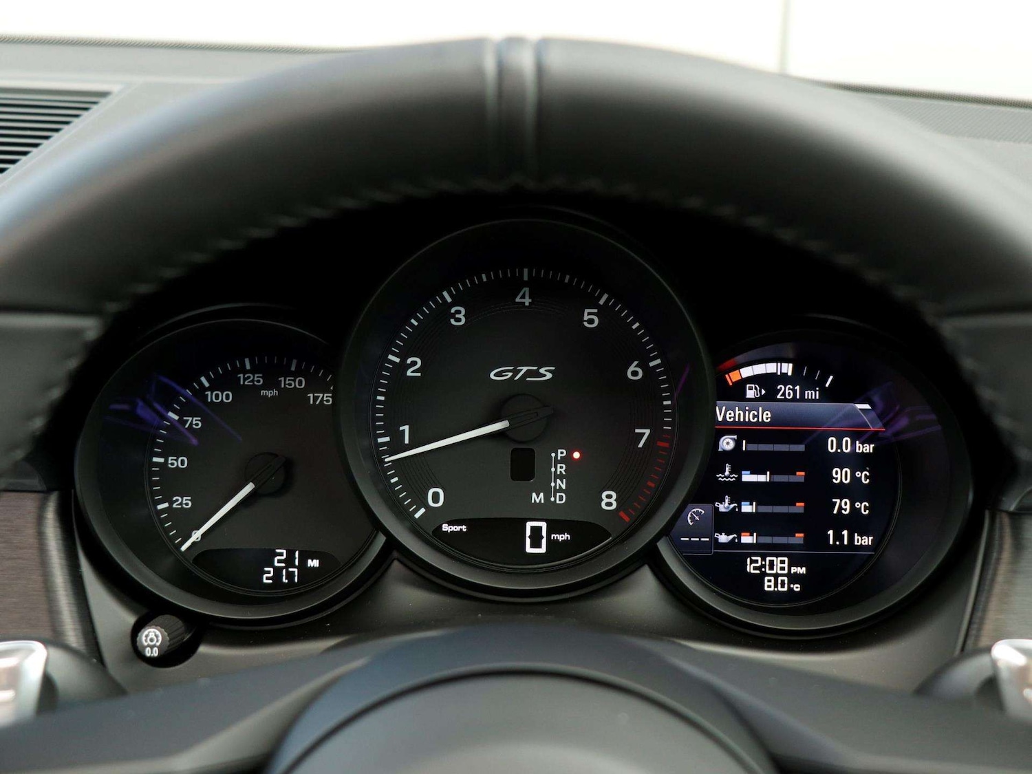 Used Porsche Macan 2025 for sale - 76875815: Photo 13