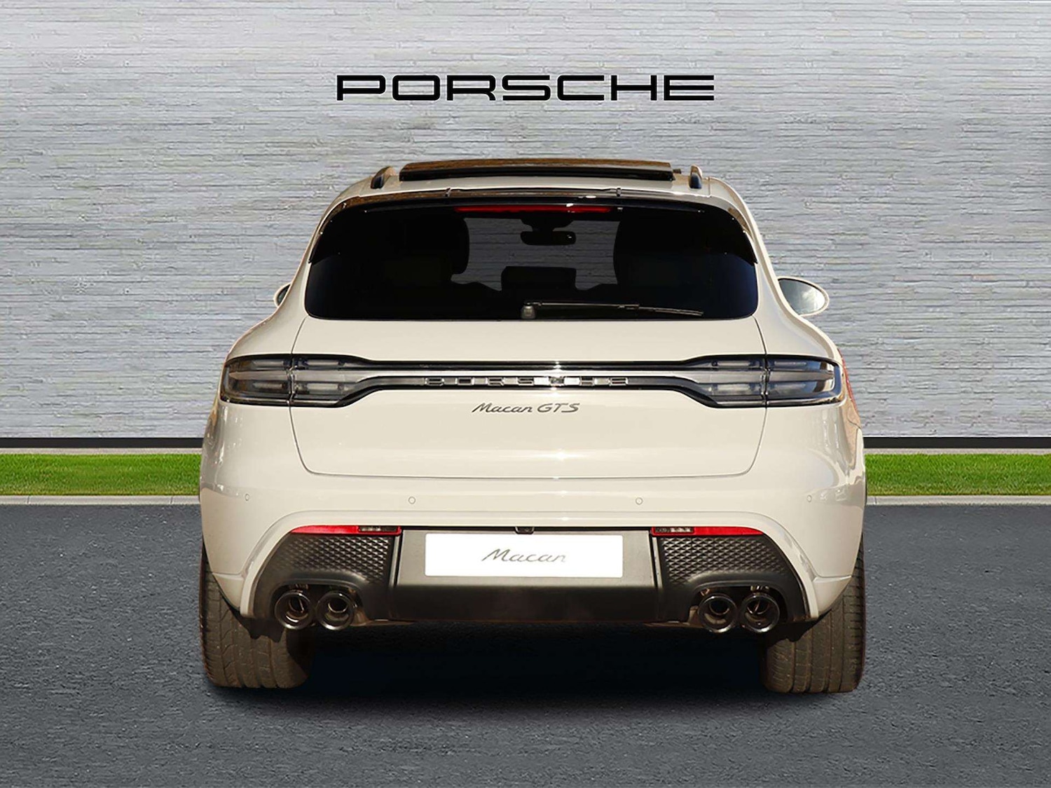 Used Porsche Macan 2025 for sale - 76875815: Photo 4