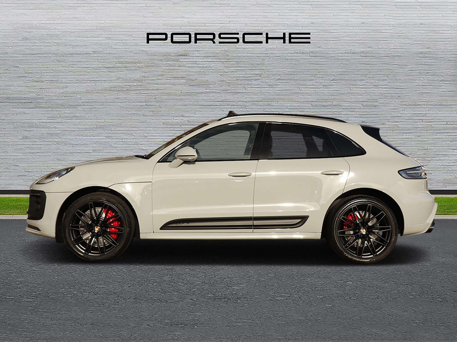 Used Porsche Macan 2025 for sale - 76875815: Photo 6