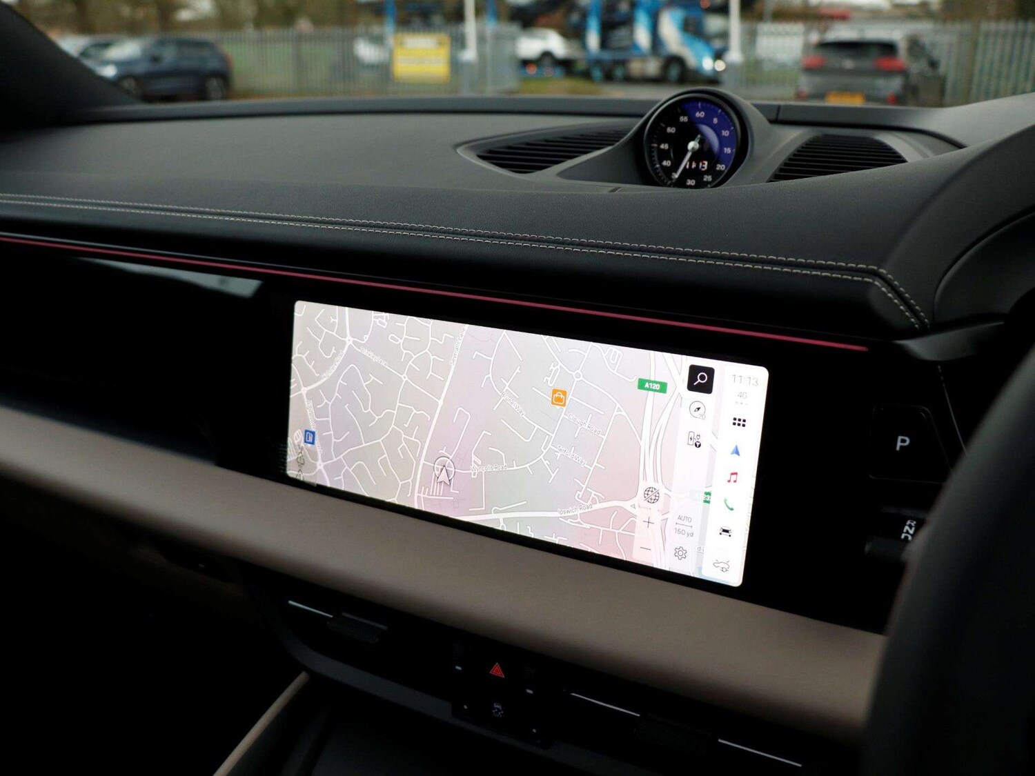 Used Porsche Macan 2026 for sale - 78209258: Photo 15