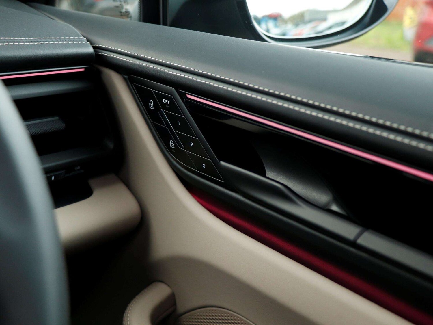 Used Porsche Macan 2026 for sale - 78209258: Photo 21