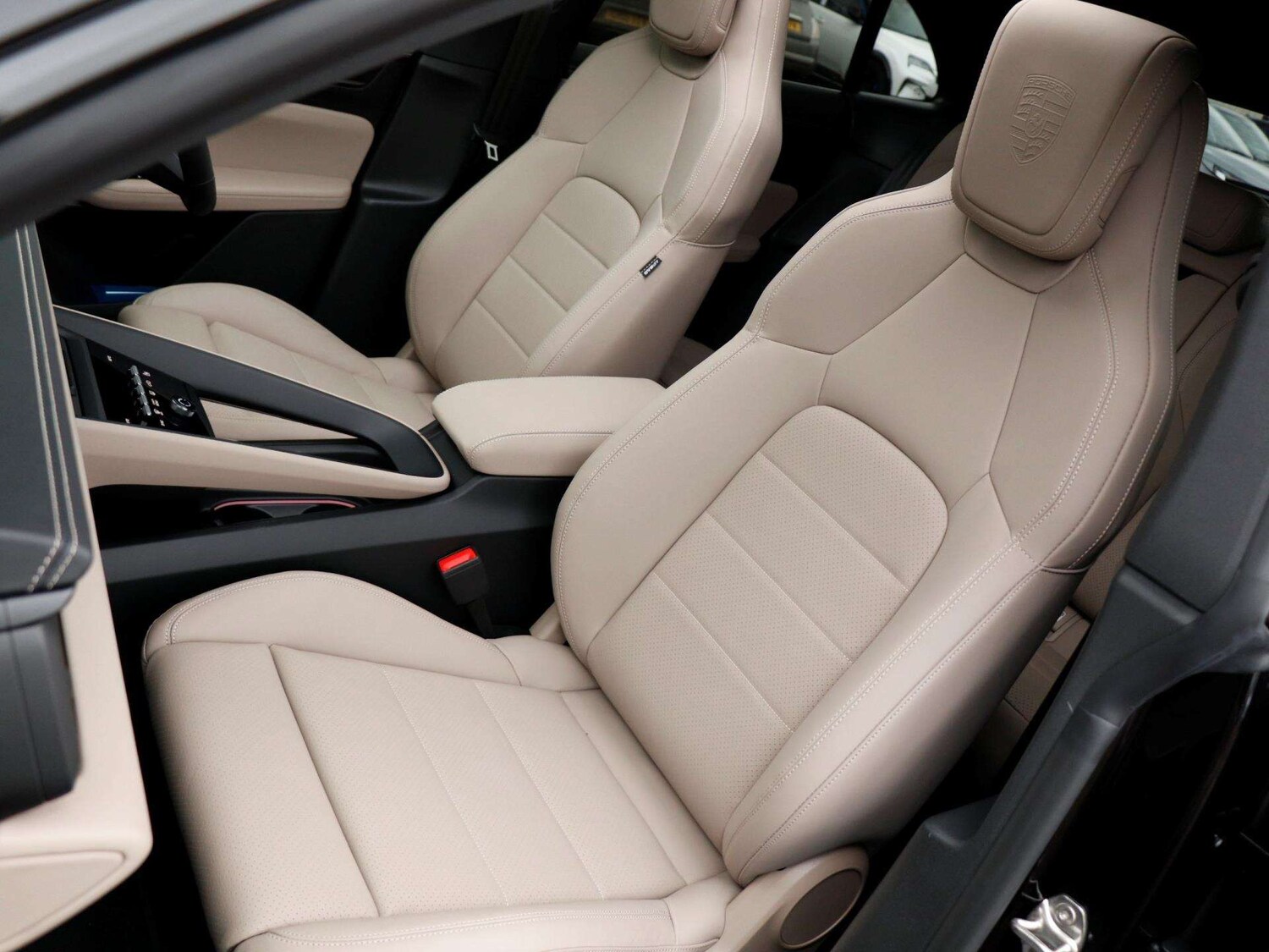 Used Porsche Macan 2026 for sale - 78209258: Photo 25