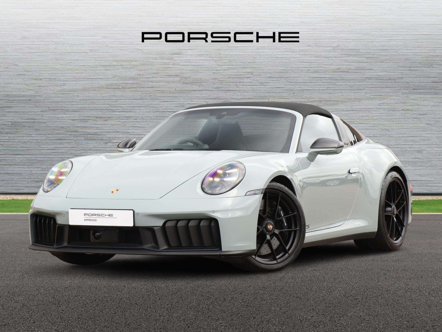 Used Porsche 911 2025 for sale - 77727009: Photo 2