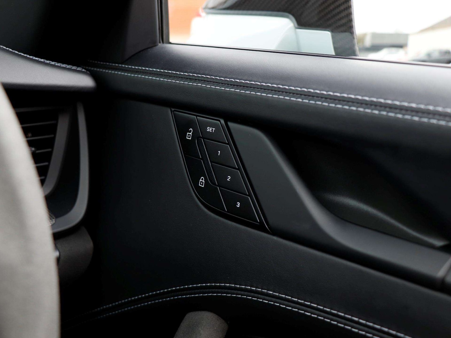 Used Porsche 911 2025 for sale - 77727009: Photo 22