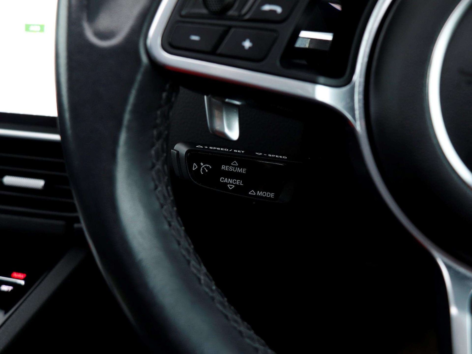 Used Porsche Cayenne 2019 for sale - 77389866: Photo 20