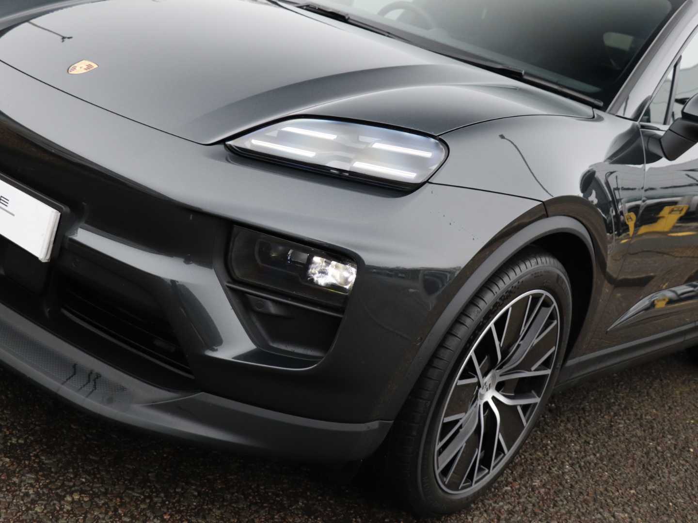 Vehicle 33