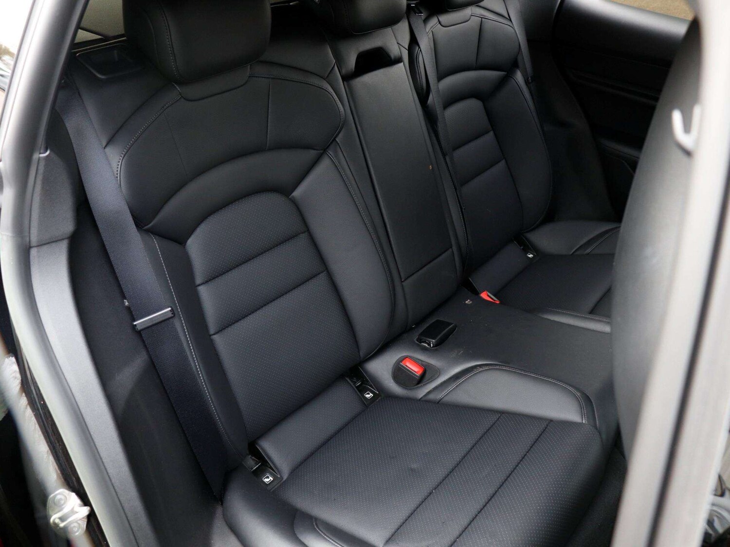 Used Porsche Taycan for sale - 77674851: Photo 23