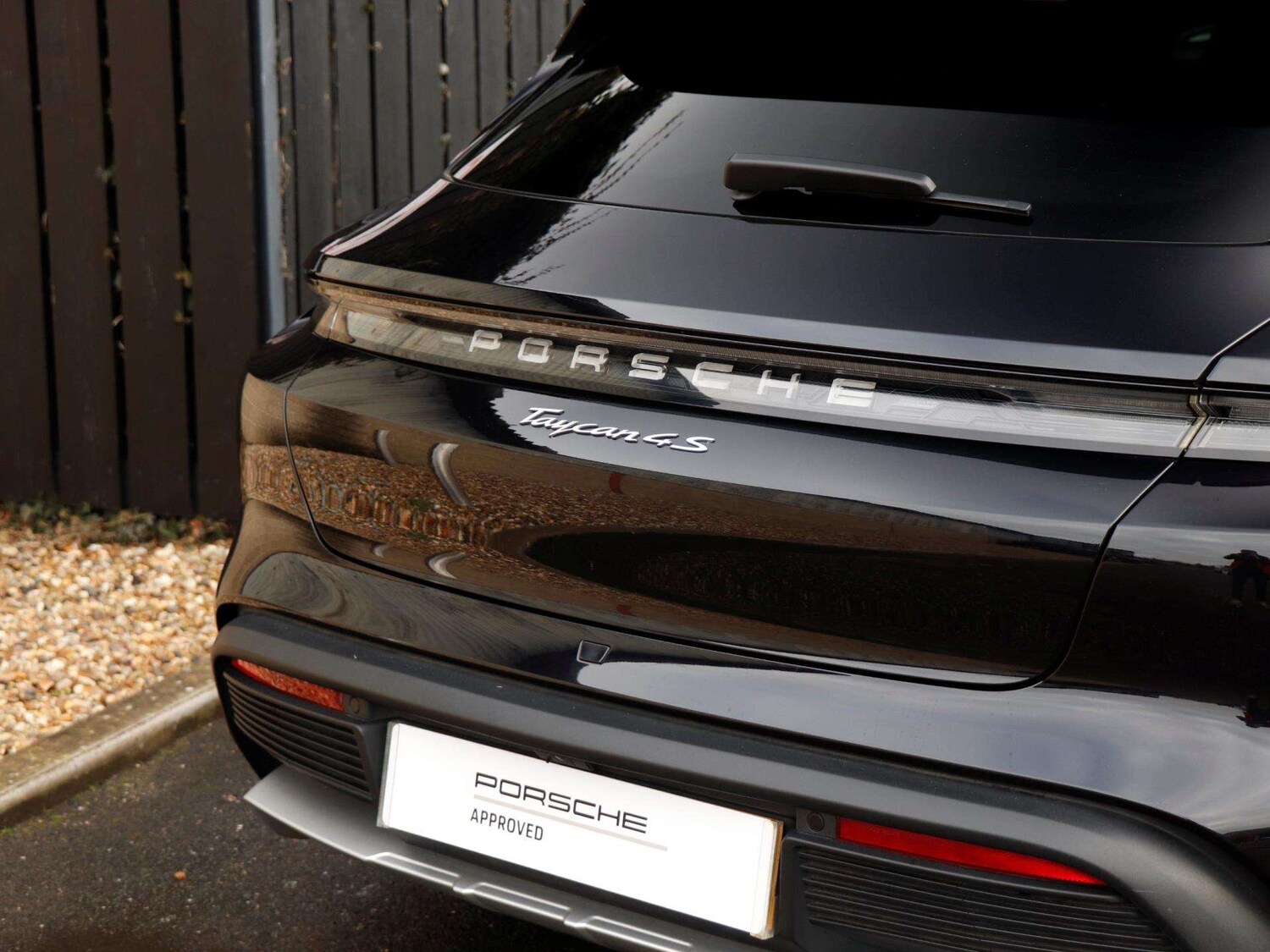 Used Porsche Taycan for sale - 77674851: Photo 28