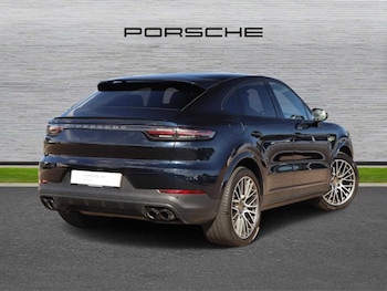 Used Porsche Cayenne 2022 for sale - 75742315: Photo