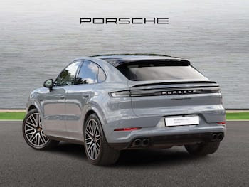 Used Porsche Cayenne 2024 for sale - 79604253: Photo