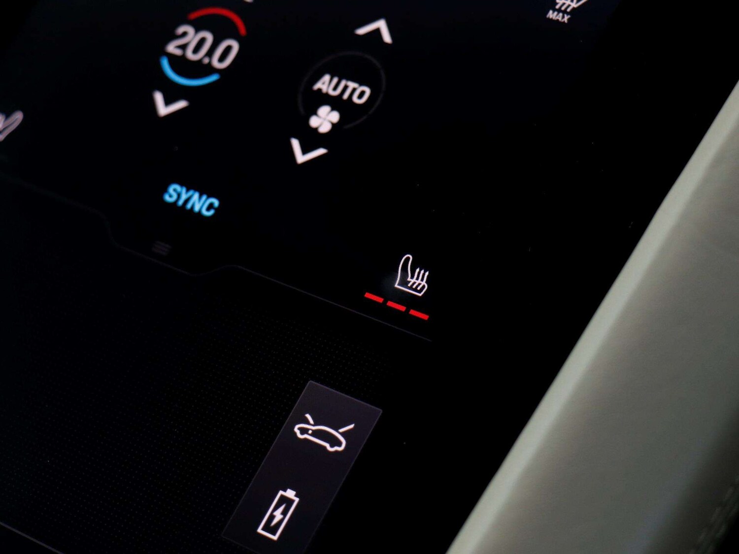 Used Porsche Taycan 2021 for sale - 77601350: Photo 18