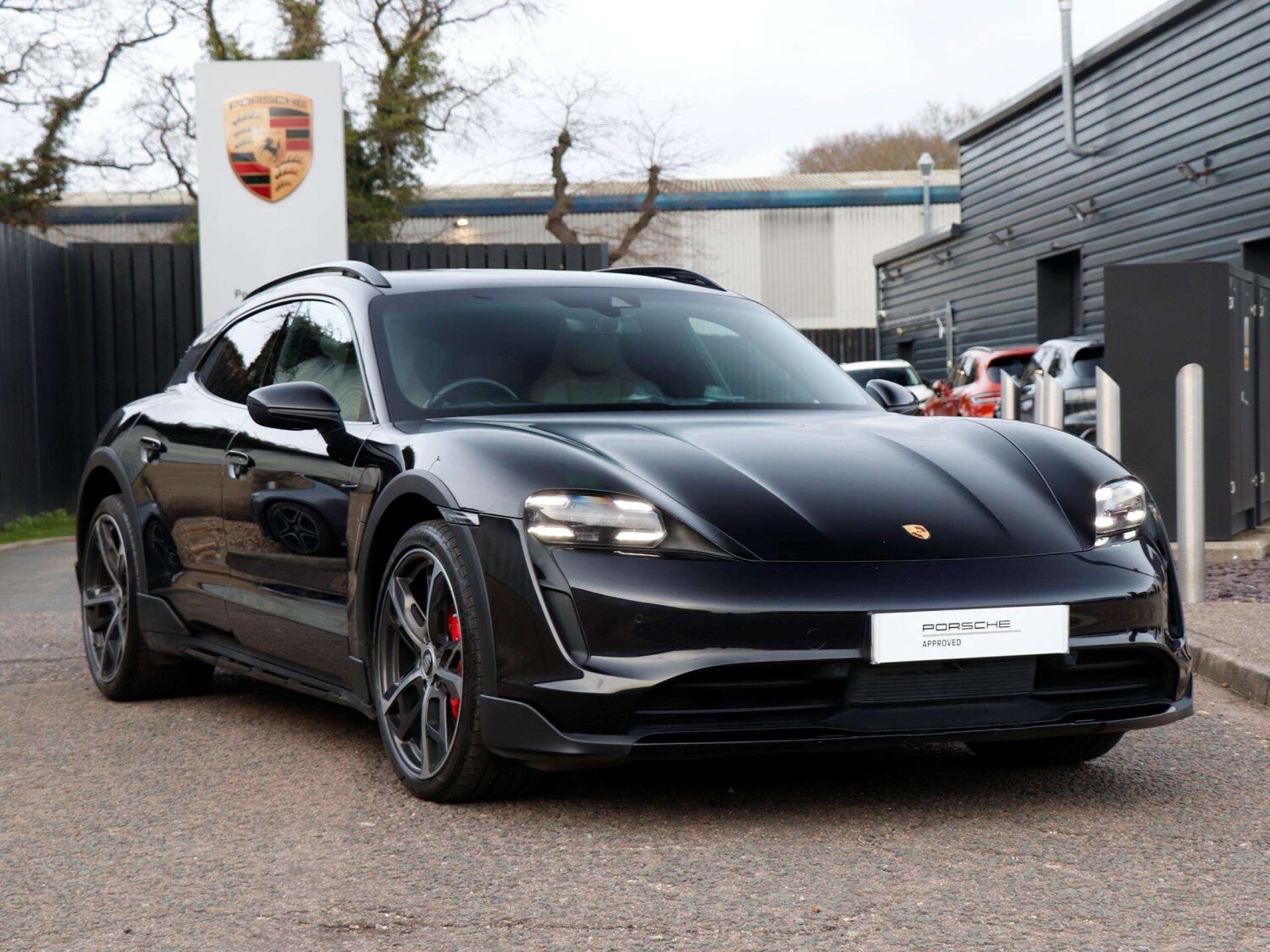 Used Porsche Taycan 2021 for sale - 77601350: Photo 34