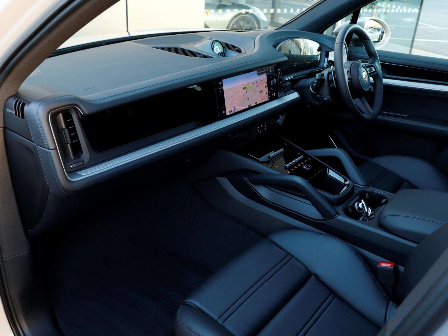 Used Porsche Cayenne 2026 for sale - 78209119: Photo 9