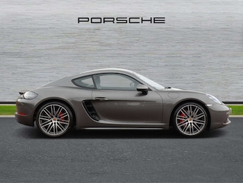 Used Porsche Cayman 2021 for sale - 76191930: Photo 2
