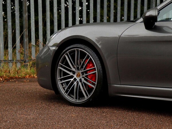 Used Porsche Cayman 2021 for sale - 76191930: Photo 30