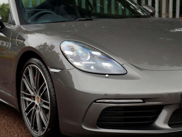 Used Porsche Cayman 2021 for sale - 76191930: Photo 31