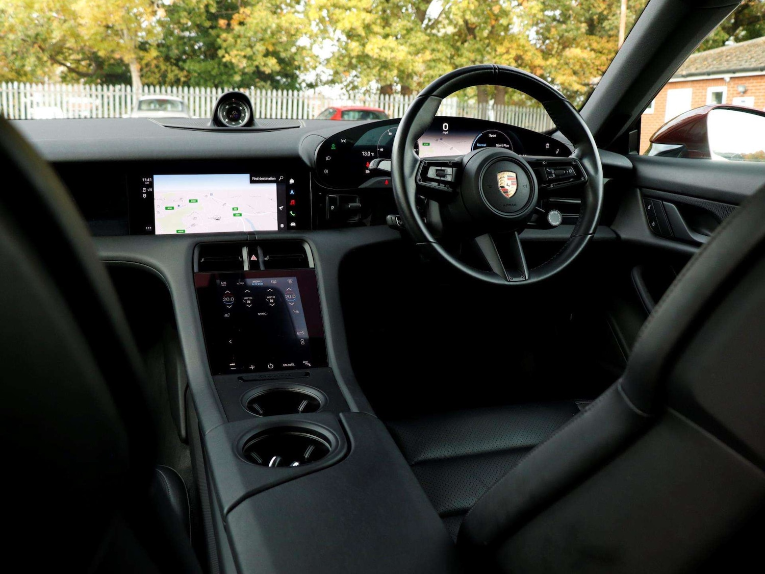 Used Porsche Taycan 2021 for sale - 76310775: Photo 12