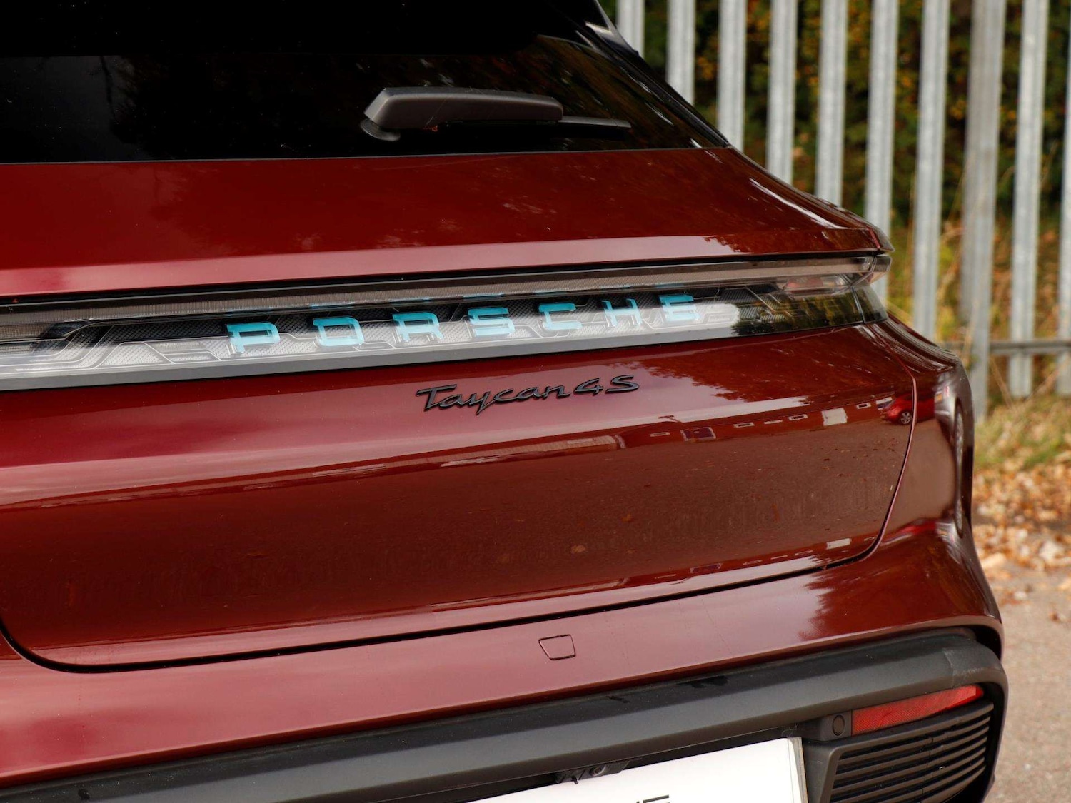 Used Porsche Taycan 2021 for sale - 76310775: Photo 27