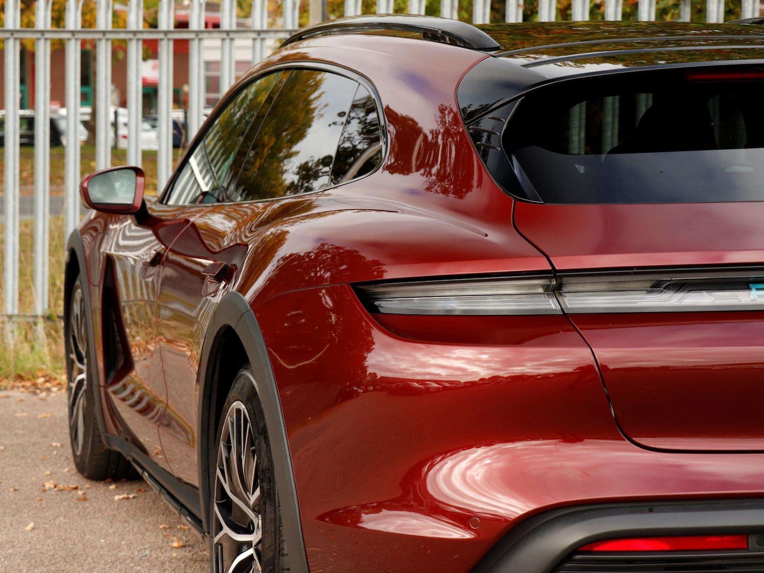 Used Porsche Taycan 2021 for sale - 76310775: Photo 28