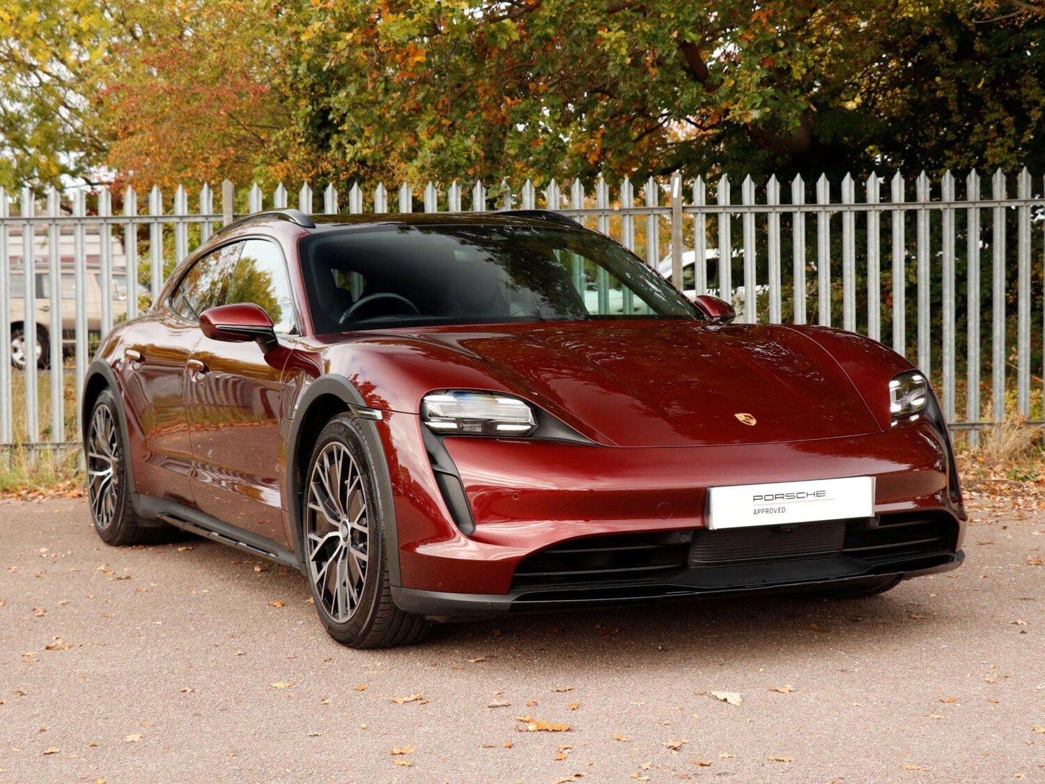 Used Porsche Taycan 2021 for sale - 76310775: Photo 34