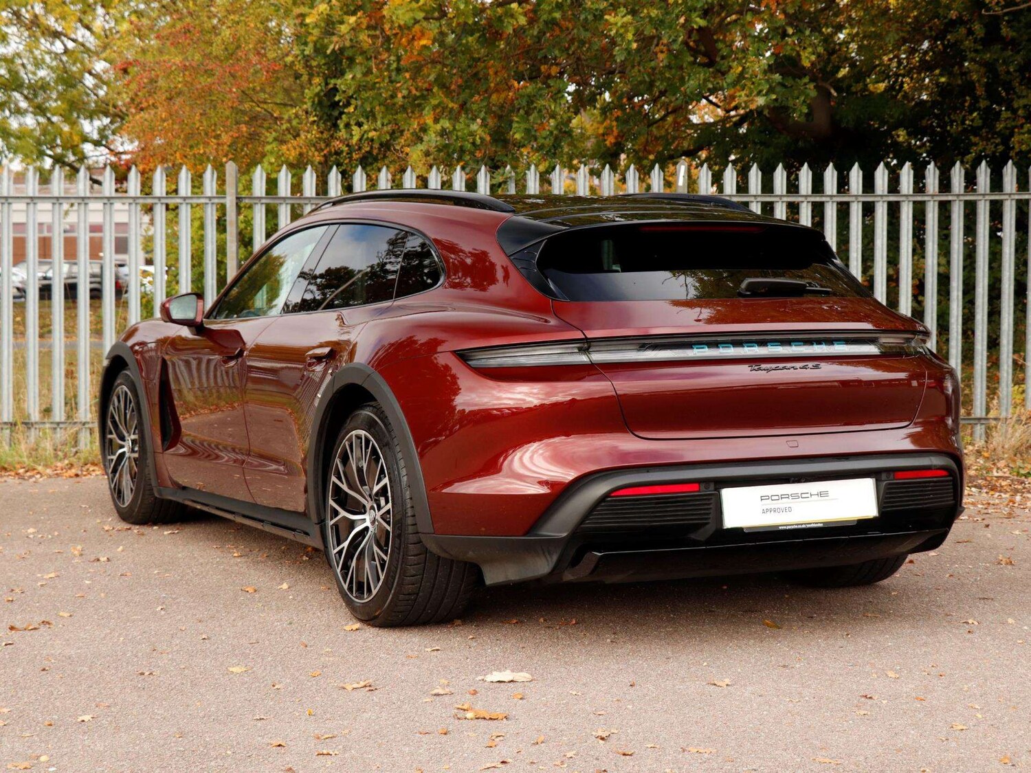 Used Porsche Taycan 2021 for sale - 76310775: Photo 35
