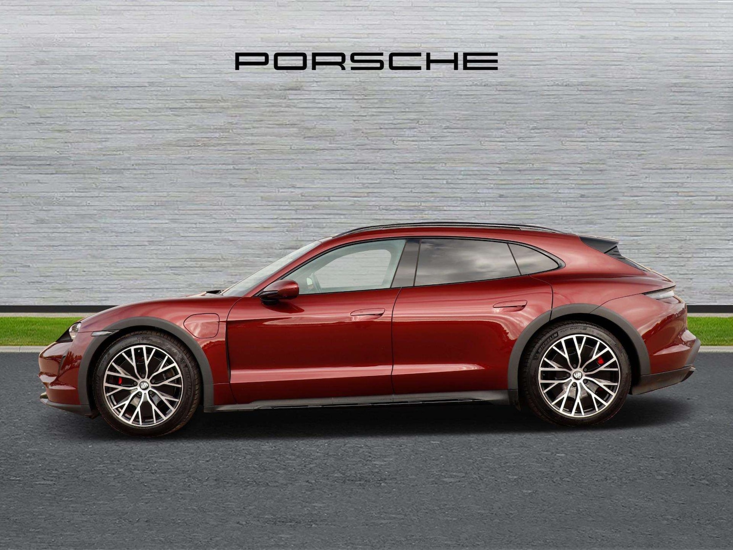 Used Porsche Taycan 2021 for sale - 76310775: Photo 6