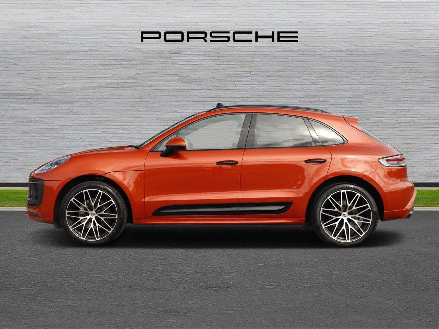 Used Porsche Macan 2023 for sale - 77686523: Photo 6