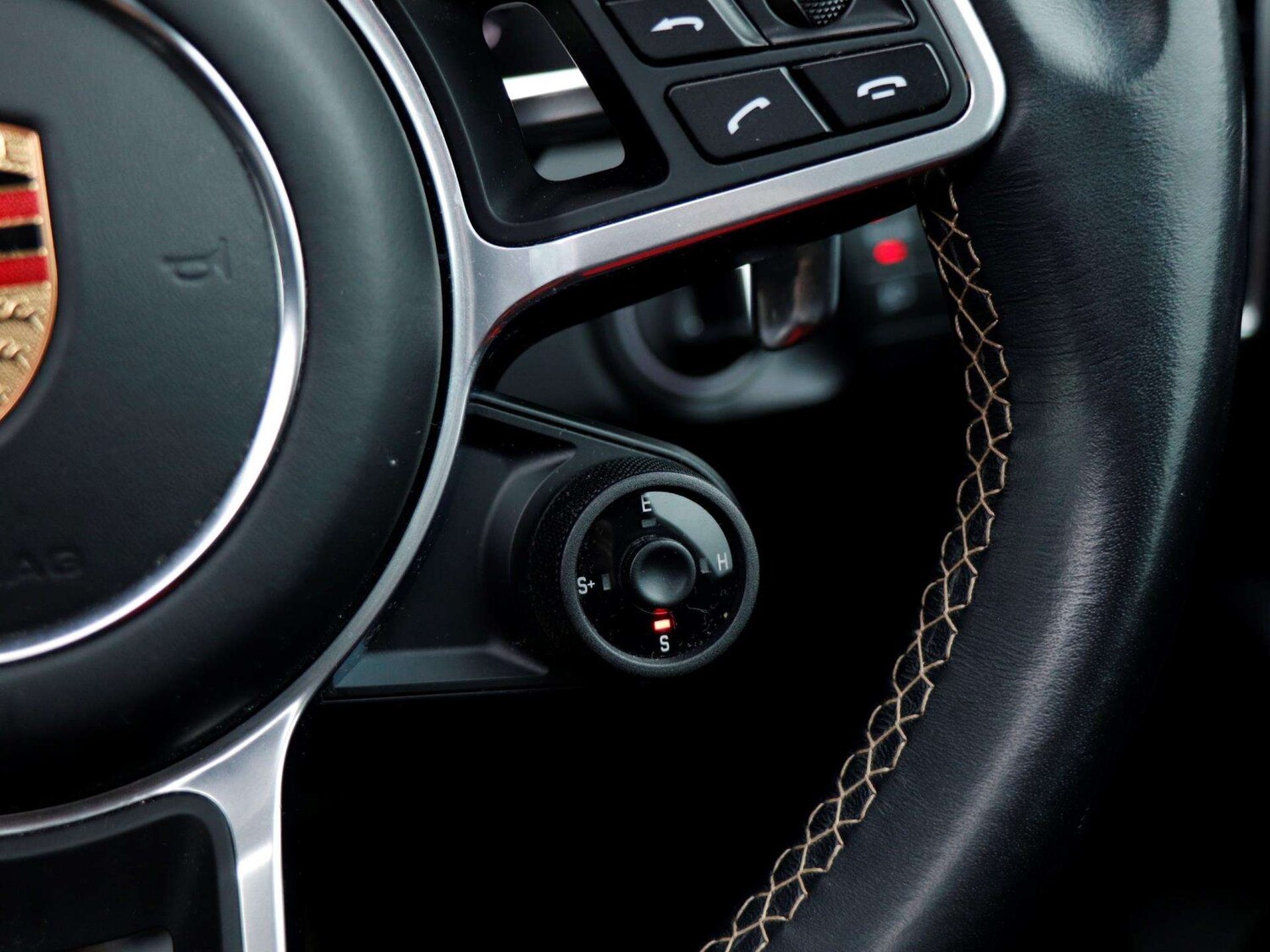 Used Porsche Cayenne 2022 for sale - 77348024: Photo 21