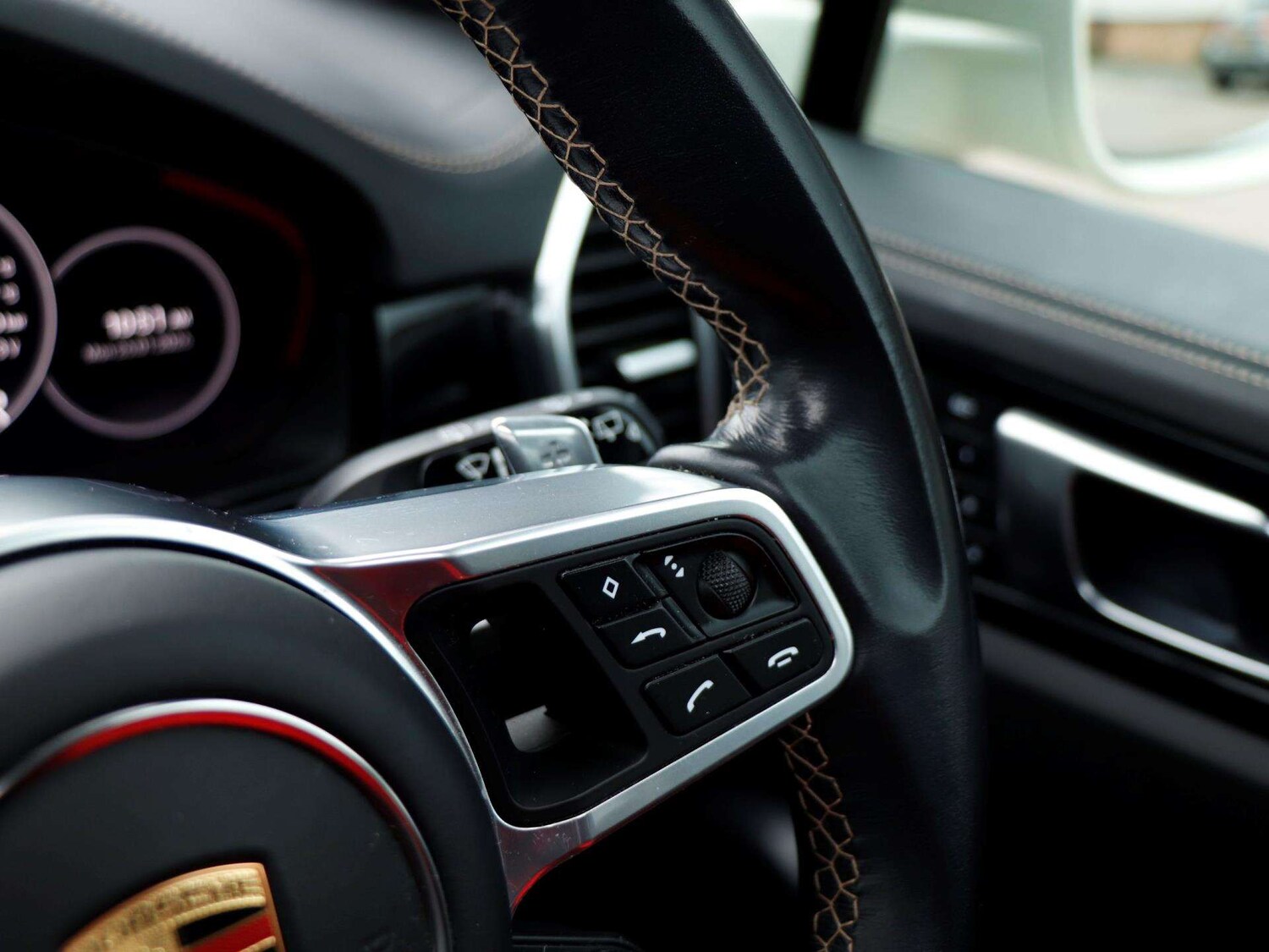 Used Porsche Cayenne 2022 for sale - 77348024: Photo 22