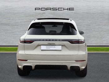 Used Porsche Cayenne 2022 for sale - 77348024: Photo