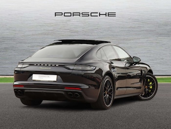 Used Porsche Panamera 2023 for sale - 79078937: Photo