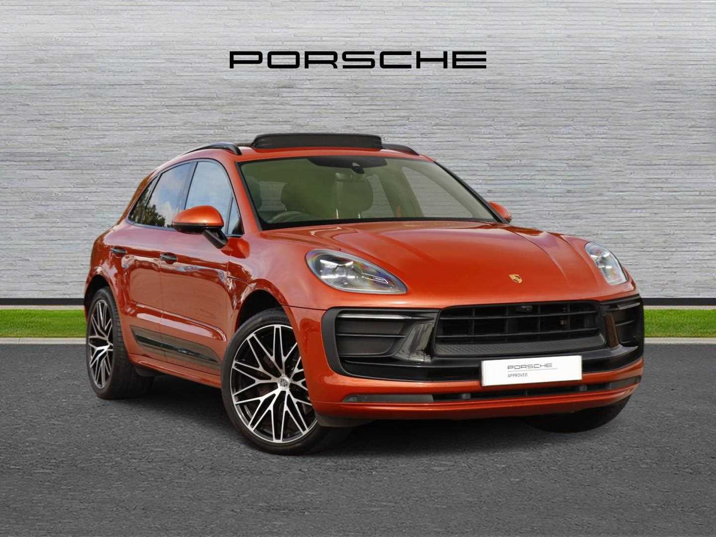 Used Porsche Macan 2023 for sale - 76594293: Photo 1