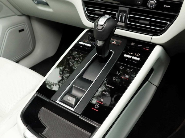 Used Porsche Macan 2022 for sale - 75535201: Photo 19