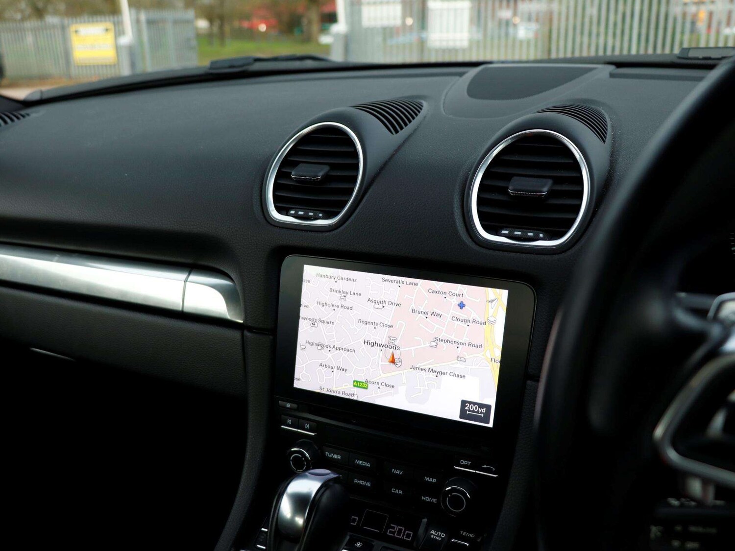 Used Porsche Cayman 2020 for sale - 77615292: Photo 14