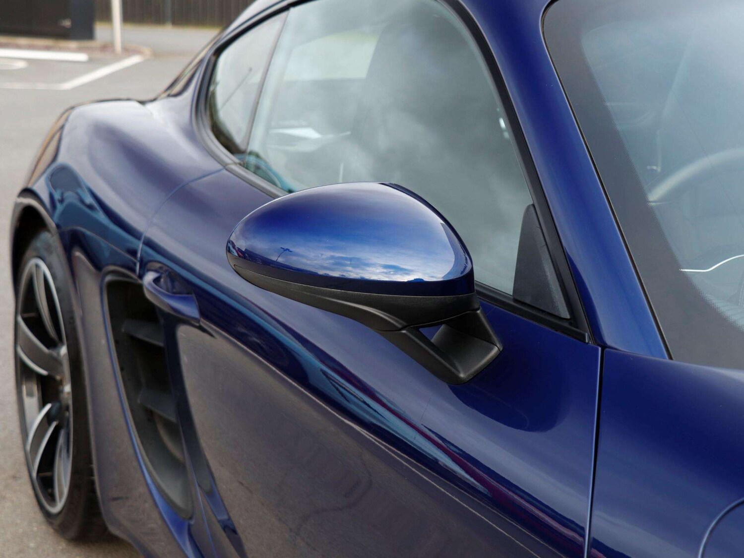 Used Porsche Cayman 2020 for sale - 77615292: Photo 26