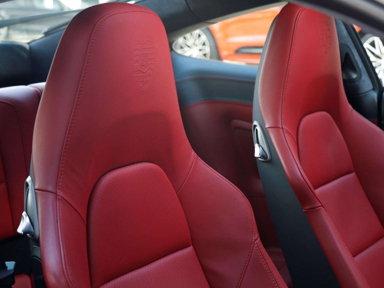 Used Porsche 911 2013 for sale - 76459809: Photo 25