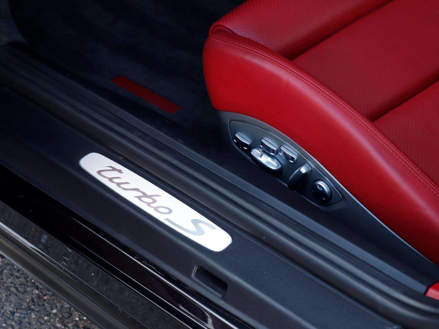 Used Porsche 911 2013 for sale - 76459809: Photo 29