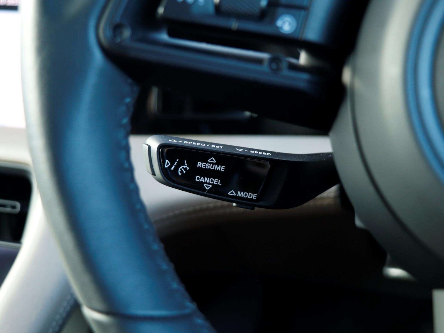 Used Porsche Taycan 2022 for sale - 78024235: Photo 19