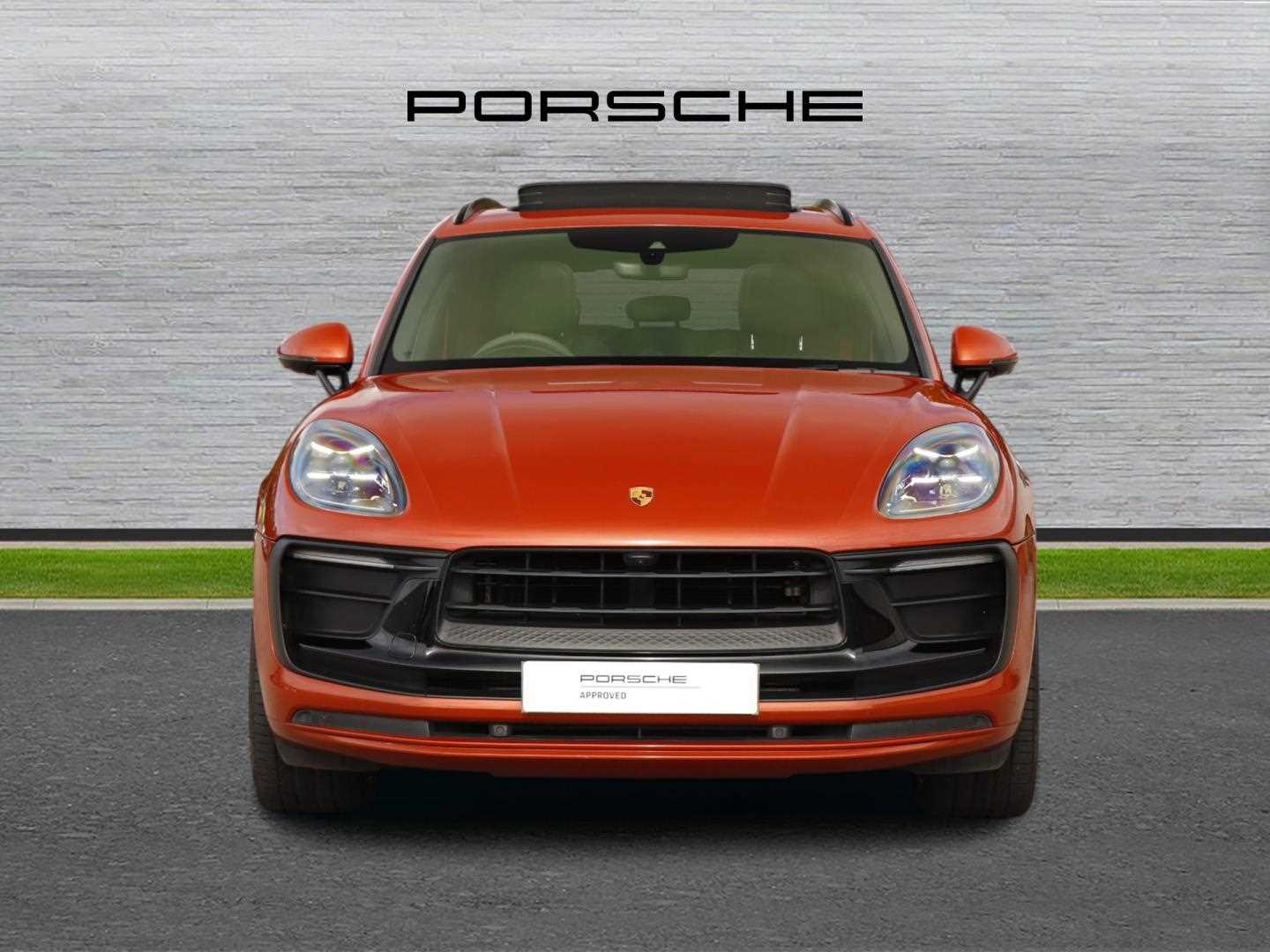 Used Porsche Macan 2023 for sale - 76827602: Photo 8