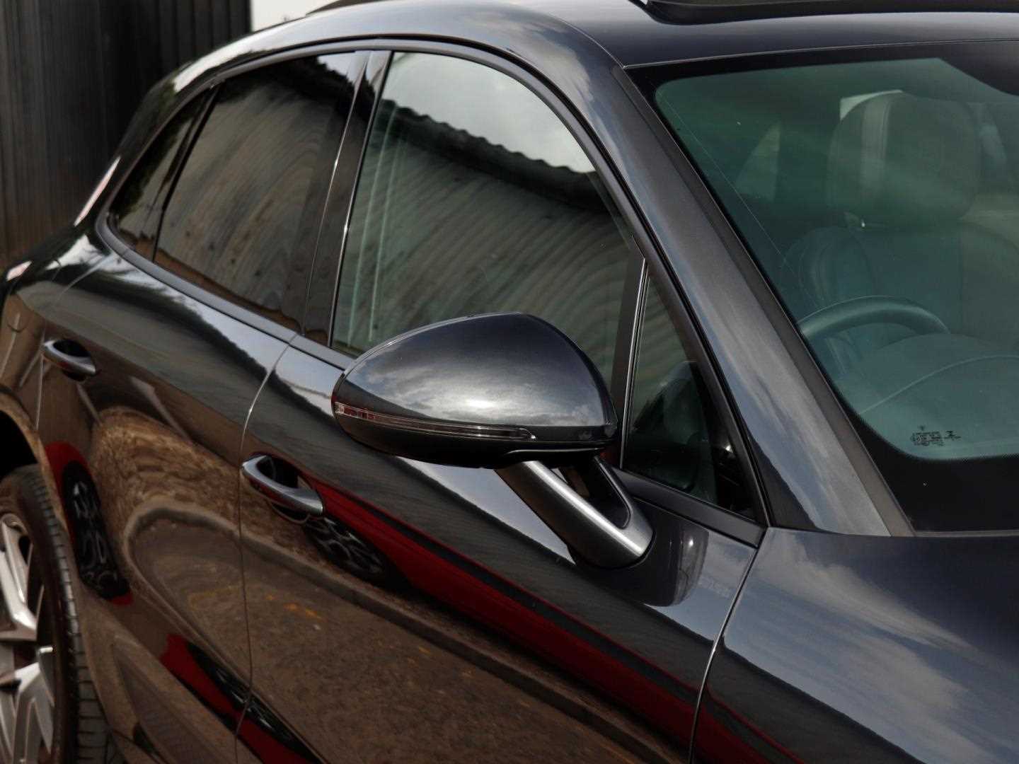 Vehicle 33