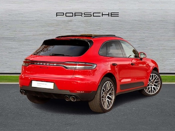 Used Porsche Macan 2020 for sale - 76902437: Photo