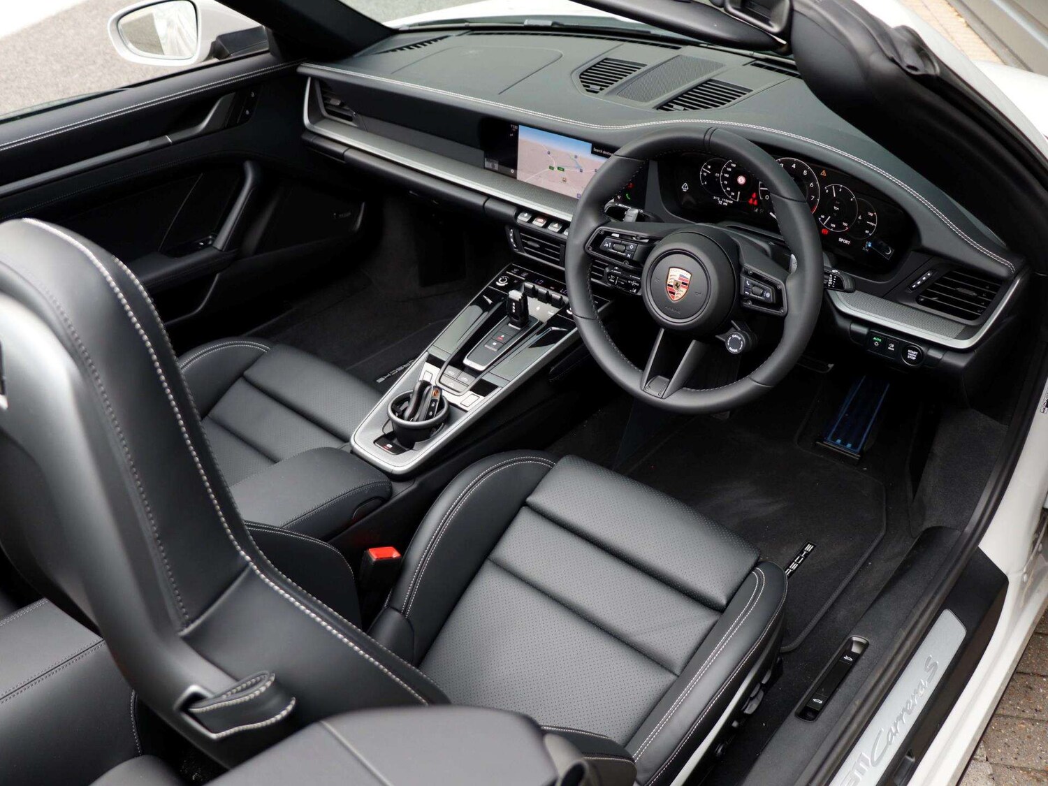 Used Porsche 911 2025 for sale - 76242375: Photo 10