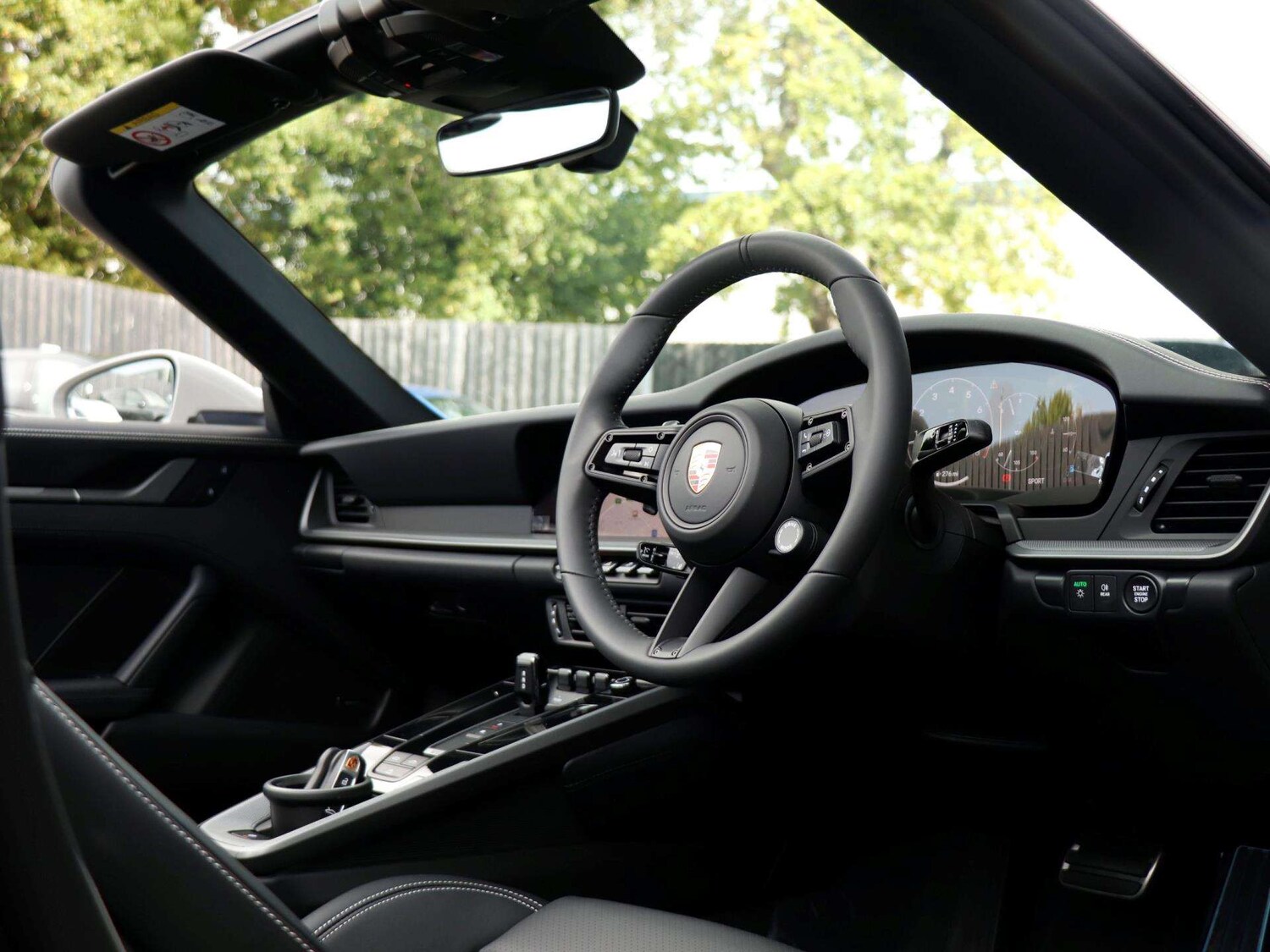 Used Porsche 911 2025 for sale - 76242375: Photo 11