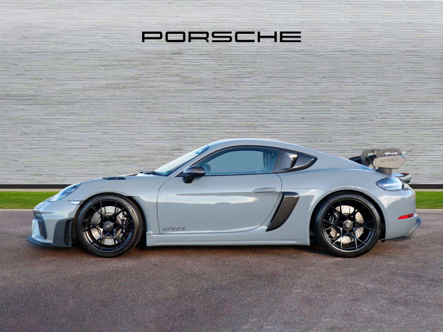 Used Porsche Cayman 2023 for sale - 76141601: Photo 6