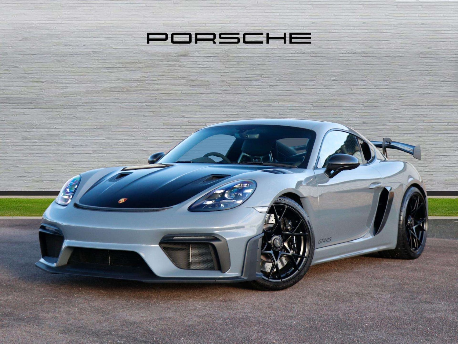 Used Porsche Cayman 2023 for sale - 76141601: Photo 7