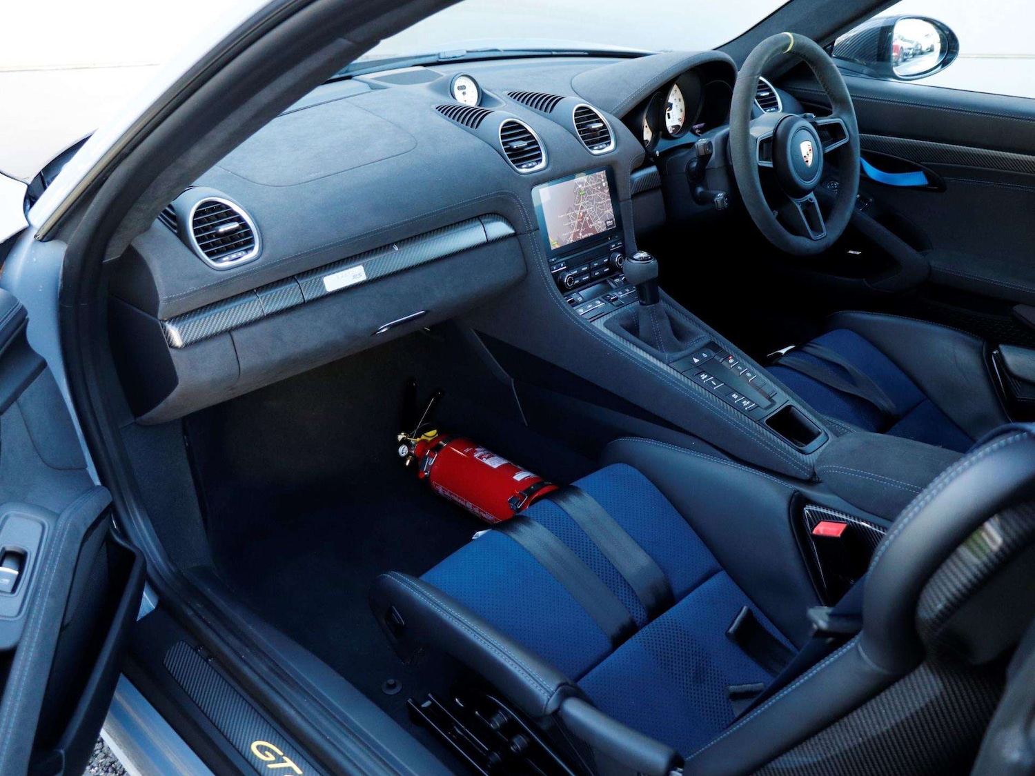 Used Porsche Cayman 2023 for sale - 76141601: Photo 9